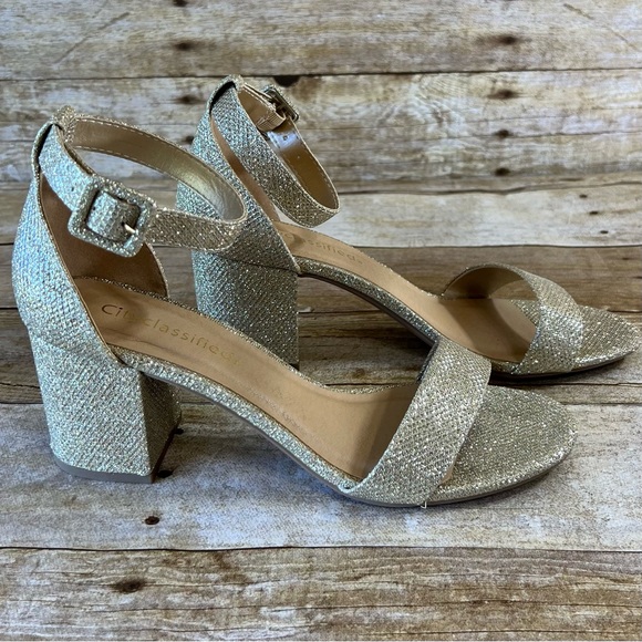 City Classifies Size 7.5 Womens Shoes - Picture 4 of 12